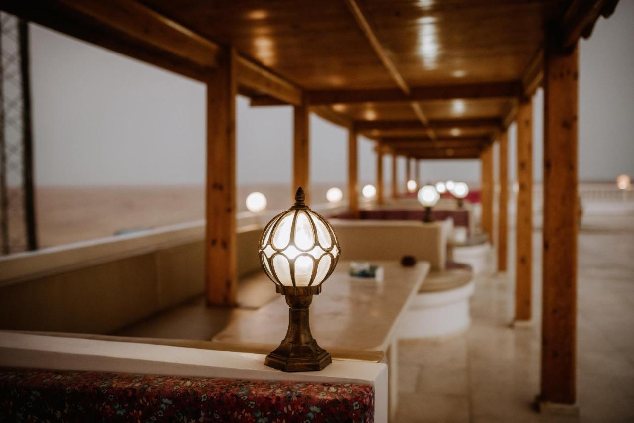 Desert Moon Ghatati المظهر الخارجي الصورة